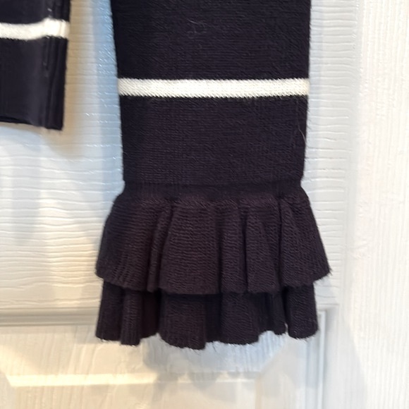 White House Black Market: Navy & Cream Sweater sz Small. Worn probably twice! - Picture 4 of 4